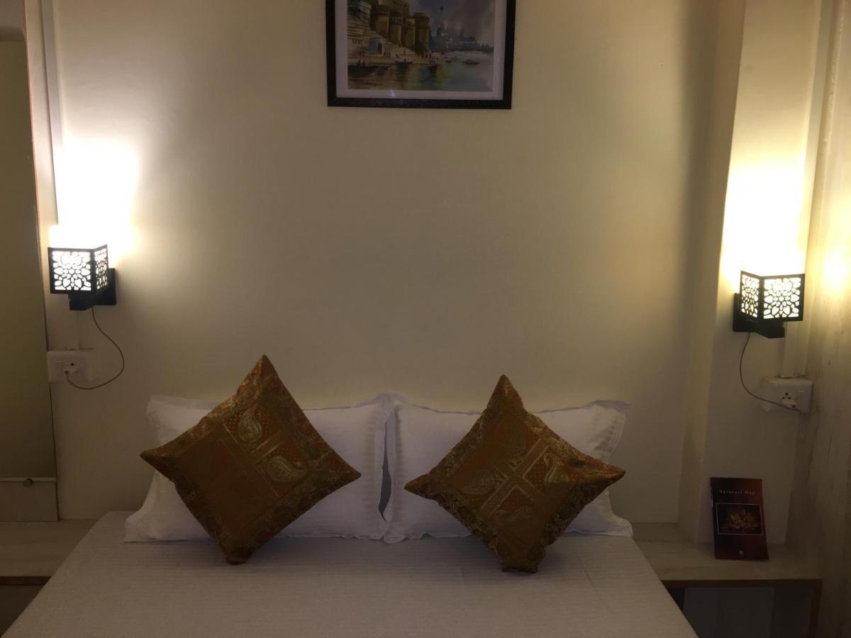Yogi Soul Hotel พาราณสี ภายนอก รูปภาพ