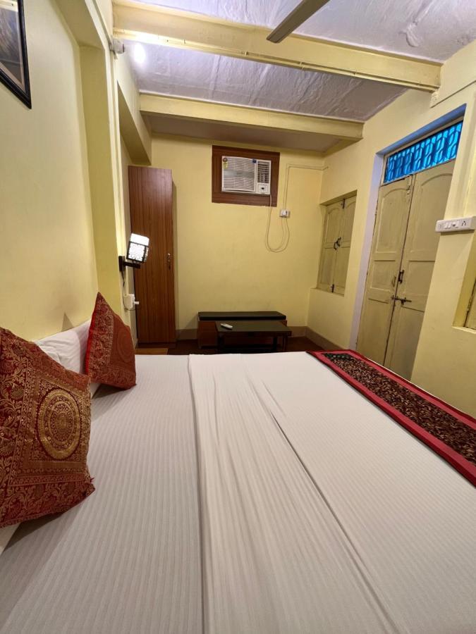Yogi Soul Hotel พาราณสี ภายนอก รูปภาพ